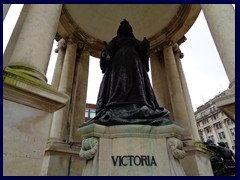 Victoria Monument, Derby Square